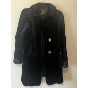 VINTAGE Marks Furs Herman and Ben womens fur coat very heavy